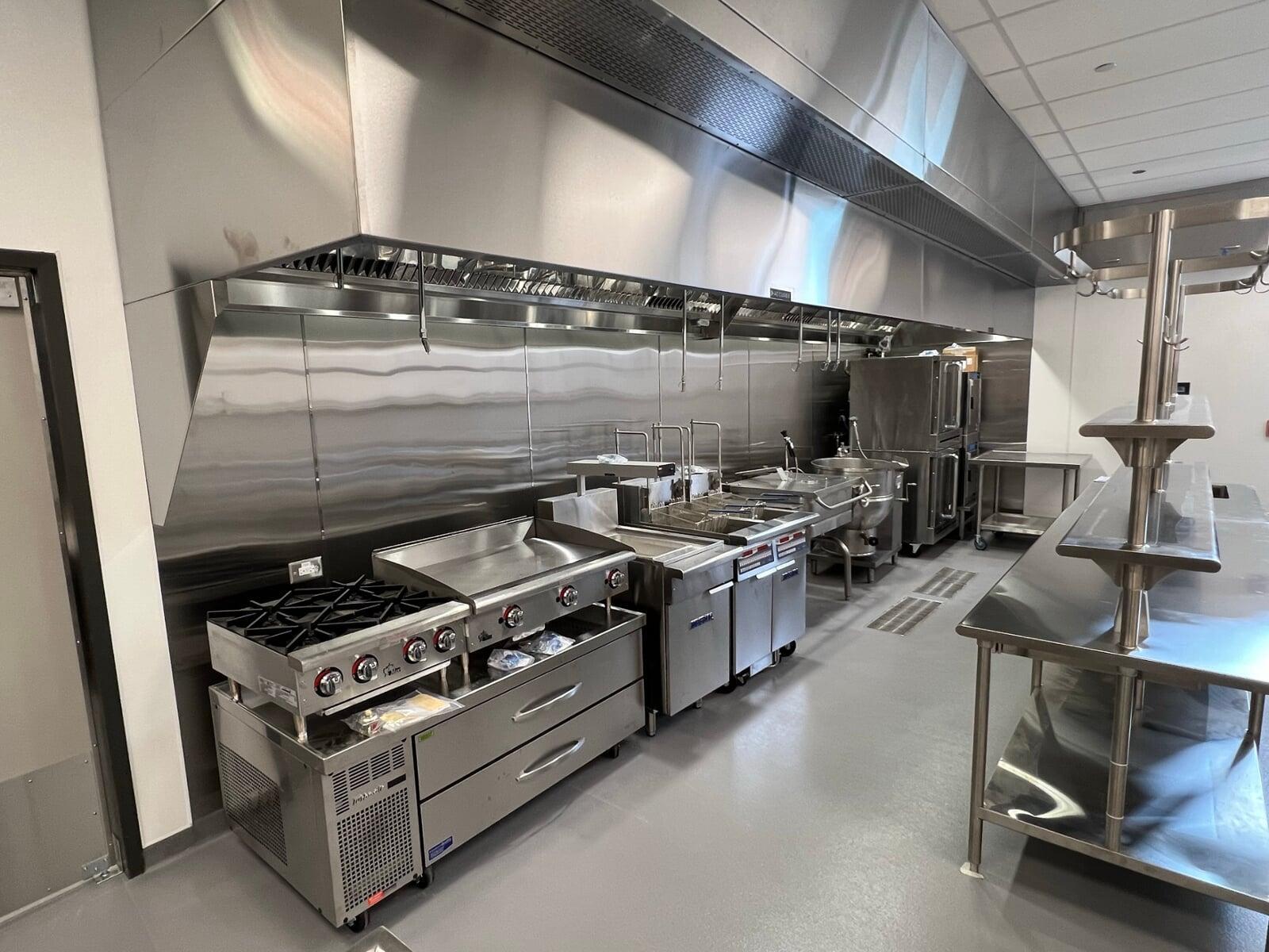Commercial kitchen